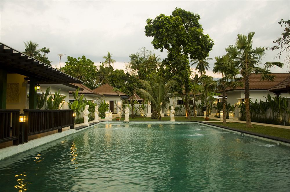 Puri Saron Hotel Baruna Beach Lovina Exterior photo